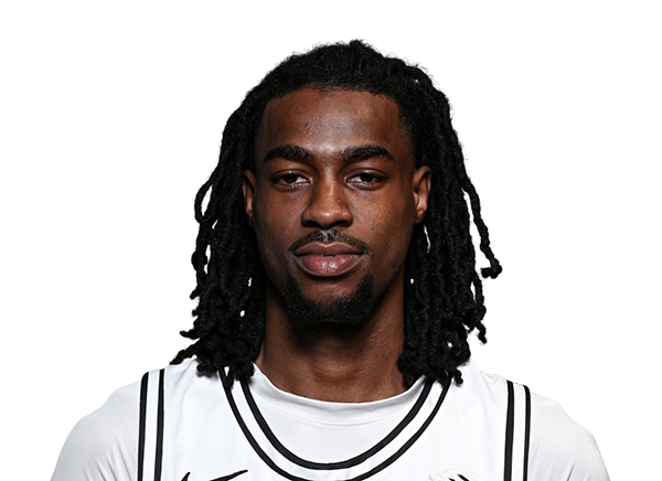 Amari Stroud headshot