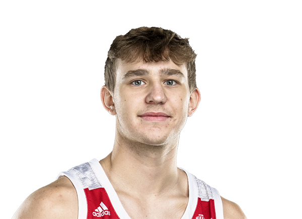 Cade Kandolin headshot