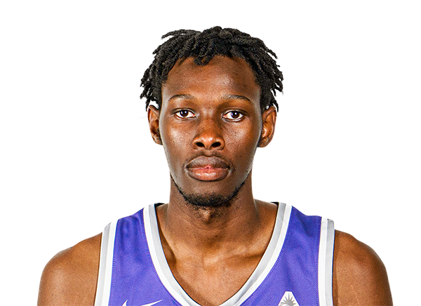 Issakha Niang headshot