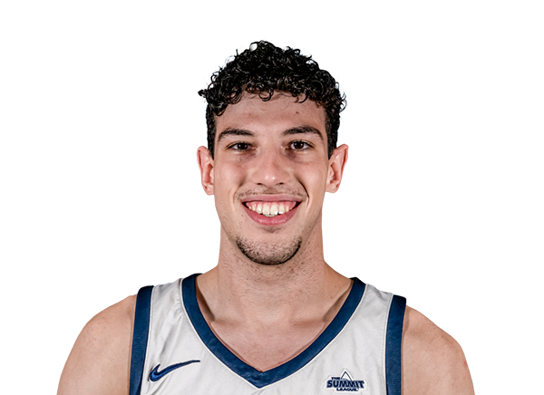 Pablo Navarro headshot