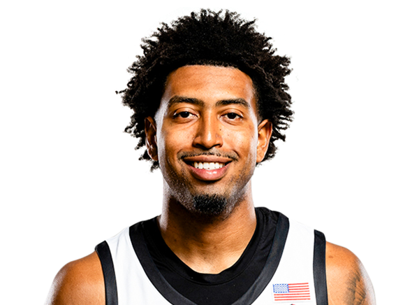 Desai Lopez headshot