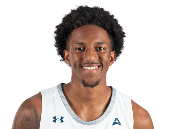 Taylor Thompson headshot