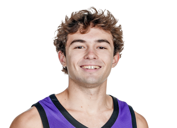 Wyatt Miller headshot