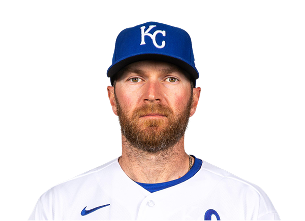 Wade Davis headshot