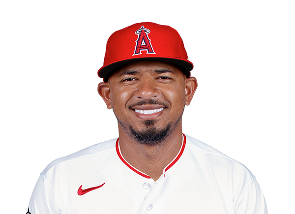 Eduardo Escobar headshot