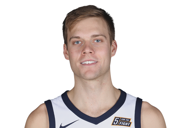 Nate Wolters headshot