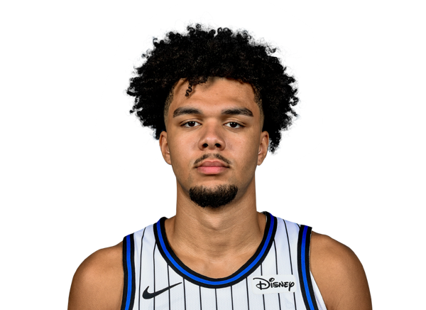 Noah Penda headshot