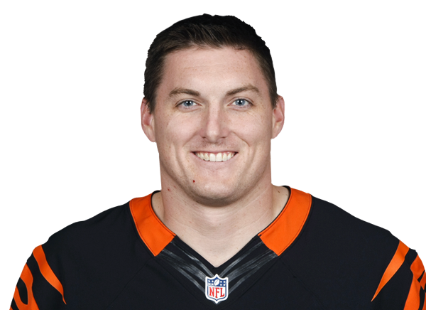 Dennis Roland headshot