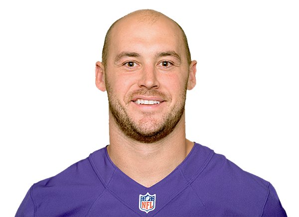 Shaun Chapas headshot