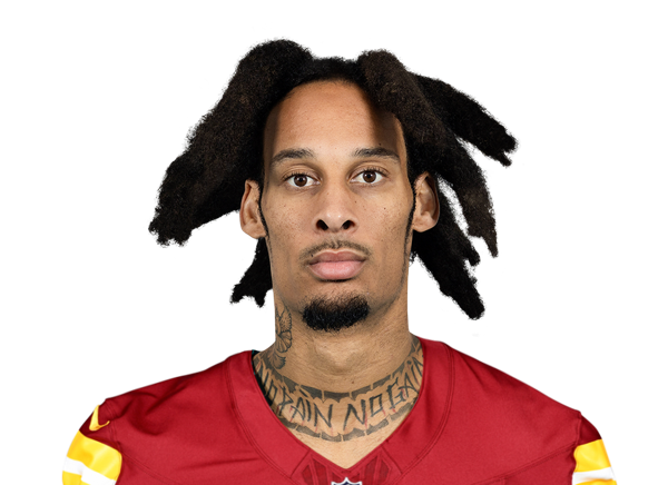 Robbie Chosen headshot