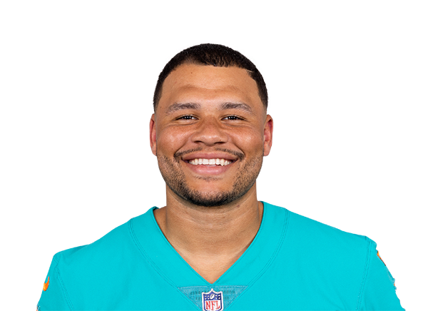 Brennan Scarlett headshot