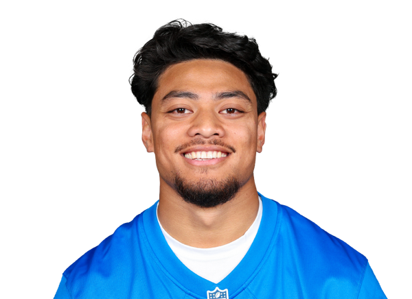 Sione Vaki headshot
