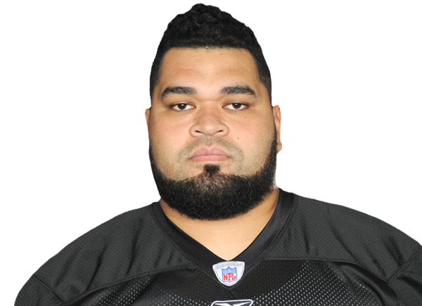 Chris Kemoeatu headshot