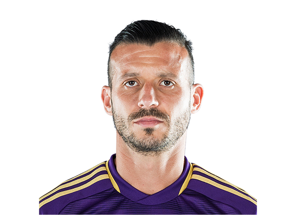 Felipe headshot