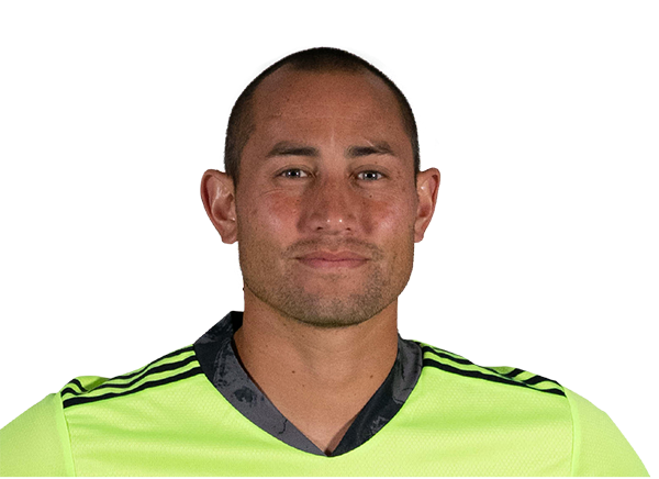 Luis Robles headshot