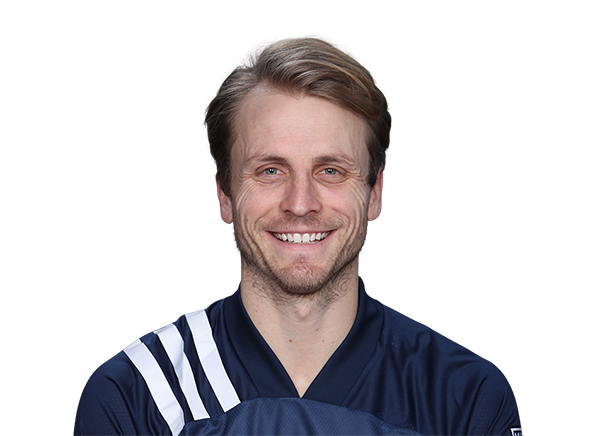 Seth Sinovic headshot