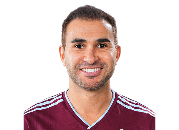 Steven Beitashour headshot