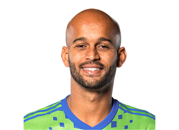 Héber  headshot