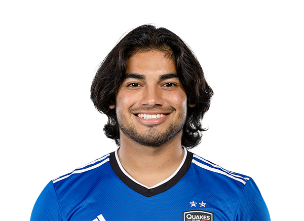 Gilbert Fuentes headshot