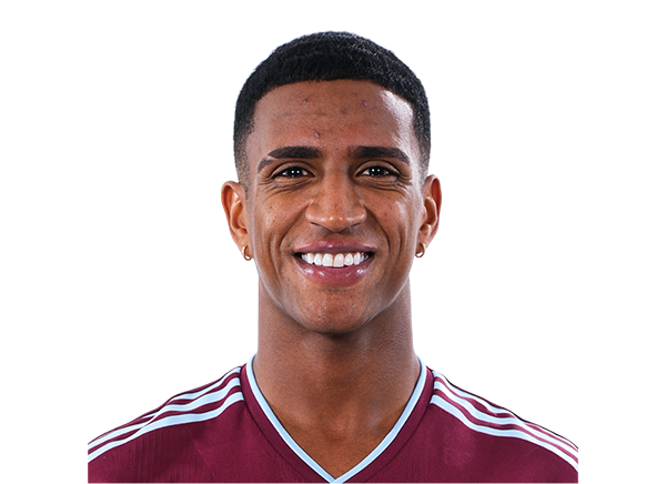 Max Alexandre  headshot