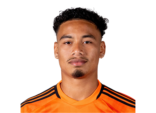 Roberto Avila headshot