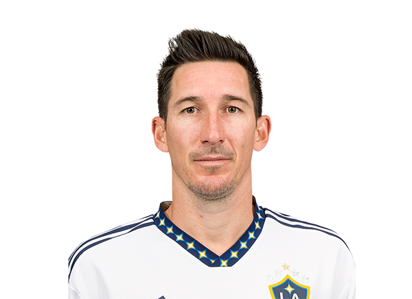Sacha Kljestan headshot